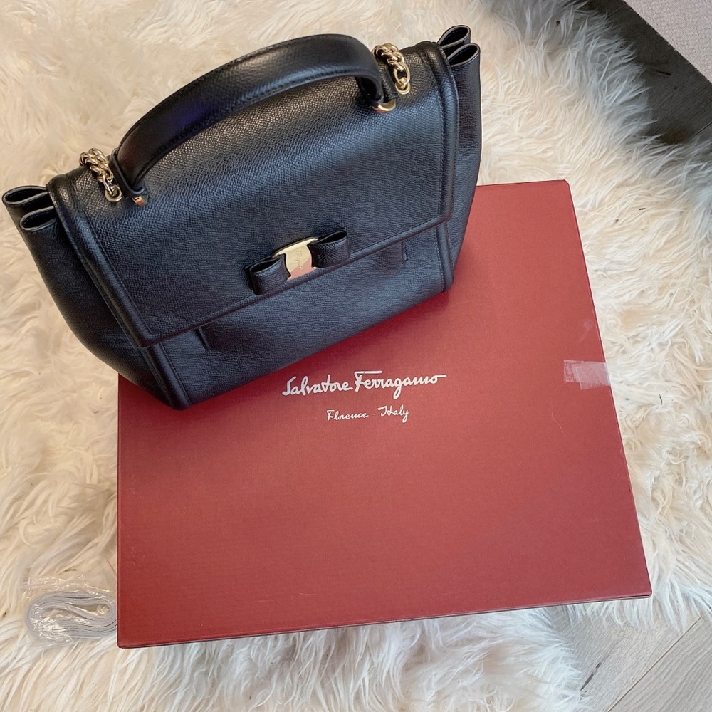Salvatore Ferragamo Carrie Satchel black